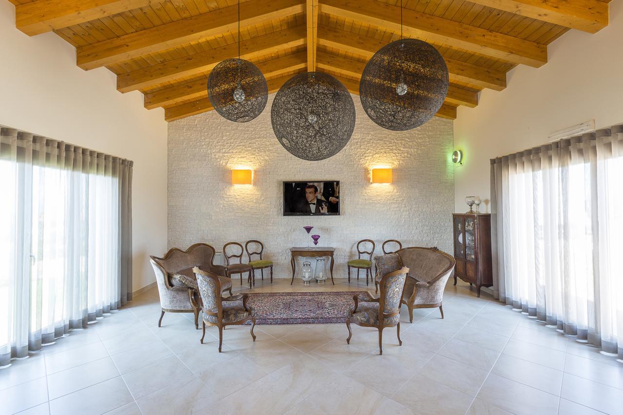 Casale Santa Maria Country House Mosciano Sant'Angelo Bagian luar foto